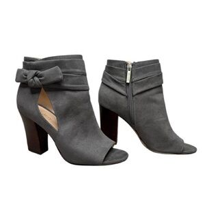 Nine West Zytao Grey Cut Out Knot Open Toe Bootie size 7M